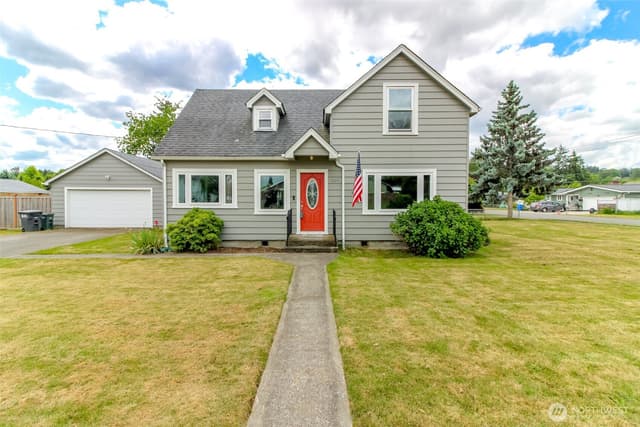 Property photo for 1220 9th Ave SW, Puyallup