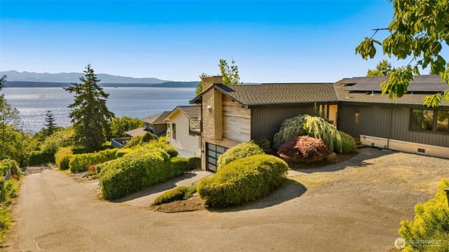 Property photo for 2606 NW 201st Street, Shoreline