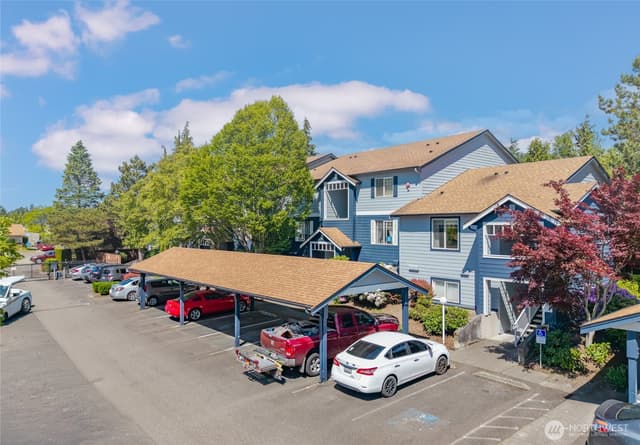 Property photo for 10825 SE 200th Street #H206, Kent