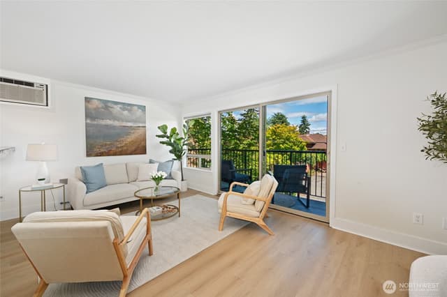 Property photo for 4219 Whitman Avenue N #4, Seattle
