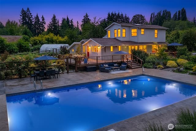 Property photo for 17424 107th Avenue SW, Vashon