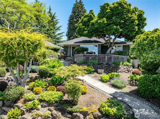 Property photo for 6046 50th Avenue SW, Seattle