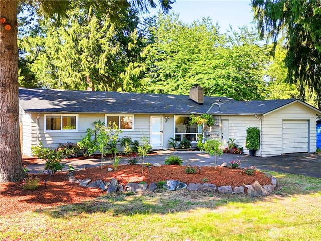Property photo for 7825 189th Place SW, Edmonds