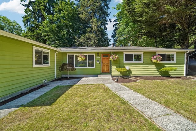 Property photo for 1515 213th Place SW, Lynnwood