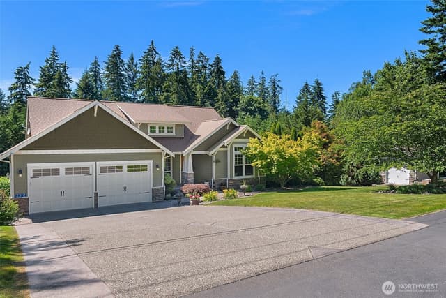 Property photo for 2312 NE Solar View Court, Poulsbo