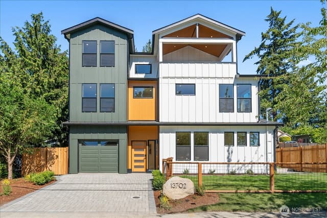 Property photo for 13702 37th Avenue NE, Seattle