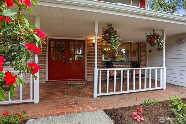 Property photo for 508 147th Street NE, Bellevue