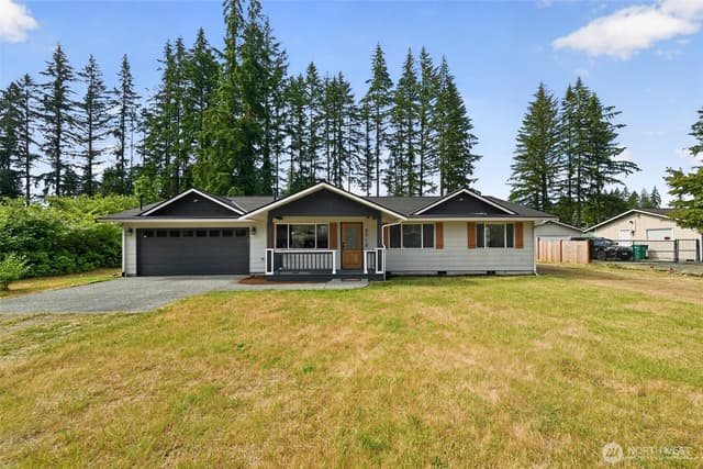 Property photo for 3710 100th Place NE, Marysville
