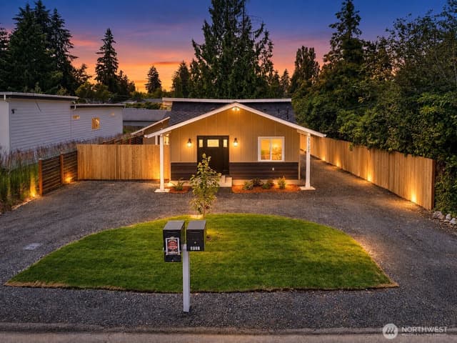 Property photo for 3122 Oas Drive W, University Place