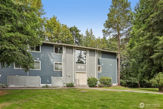 Property photo for 4629 W Lake Sammamish Parkway SE #H206, Issaquah