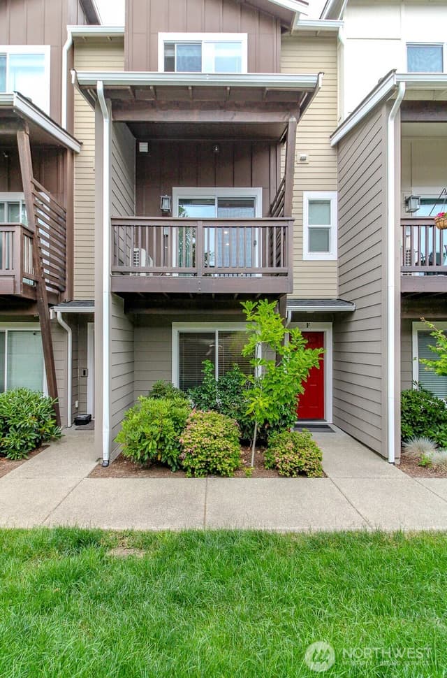 Property photo for 17417 118th Ave CT E #F, Puyallup
