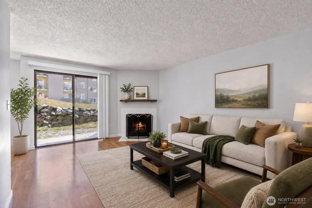 Property photo for 2020 Grant Avenue S #C103, Renton