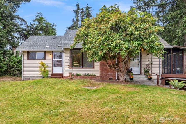 Property photo for 4315 Thomson Avenue, Everett