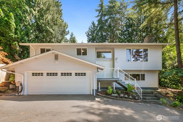 Property photo for 19514 35th Avenue NE, Lake Forest Park
