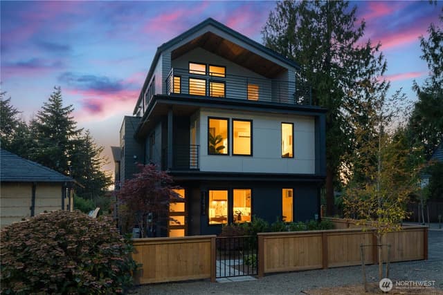 Property photo for 13047 39th Avenue NE #A, Seattle