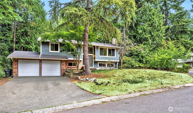 Property photo for 5927 147 Street SW, Edmonds