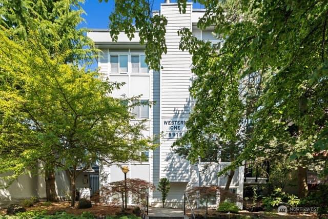 Property photo for 5912 California Avenue SW #201, Seattle