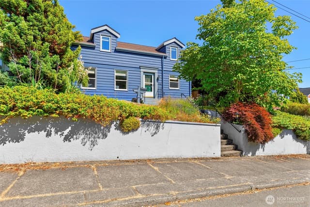 Property photo for 1118 Hayward Avenue, Bremerton