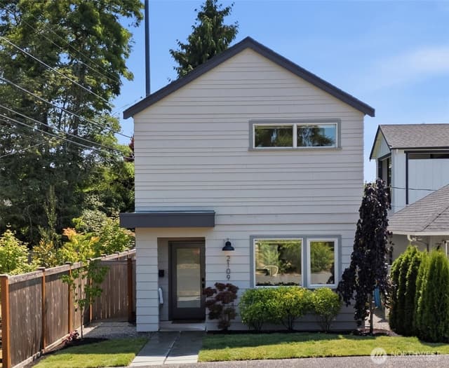 Property photo for 2109 NE 83rd Street, Seattle