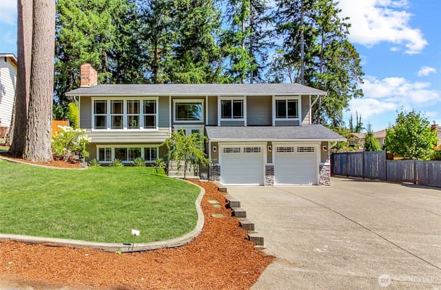Property photo for 6109 50th St Court W, University Place
