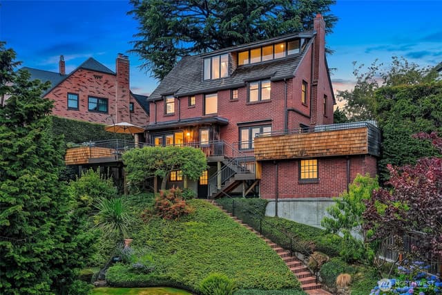 Property photo for 5201 NE 43rd Street, Seattle