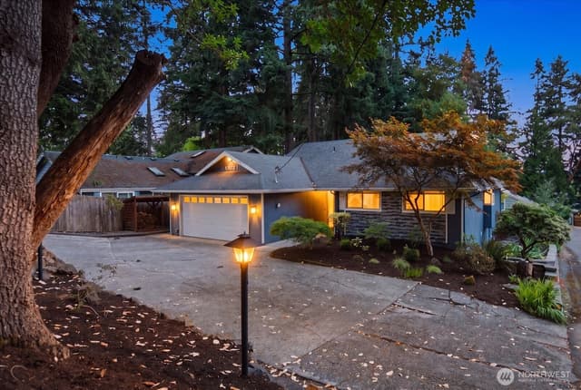 Property photo for 18224 24th Avenue NE, Shoreline