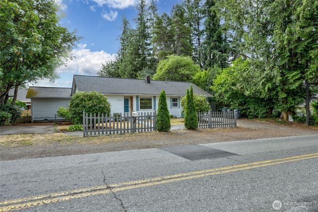 Property photo for 2227 Sidney Avenue, Port Orchard