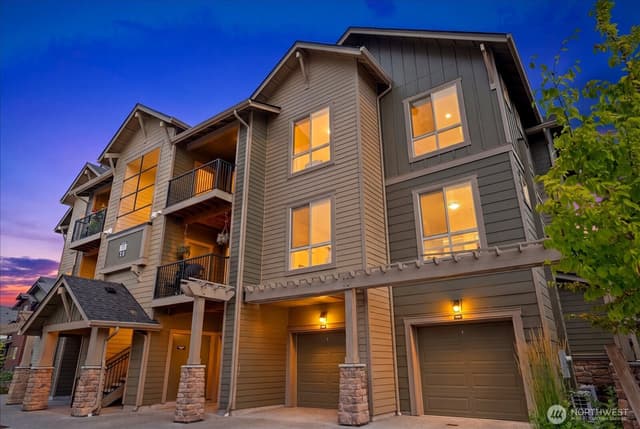 Property photo for 1850 SE 12th Place #304, North Bend