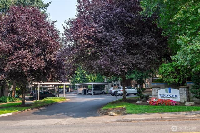 Property photo for 10016 NE 120th Lane #F202, Kirkland