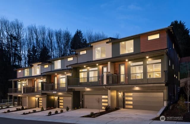 Property photo for 13210 NE 127th Way #D, Kirkland