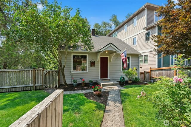 Property photo for 18011 83rd Avenue NE, Kenmore