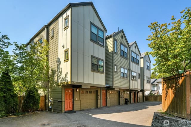 Property photo for 11711 Greenwood Ave N #B, Seattle