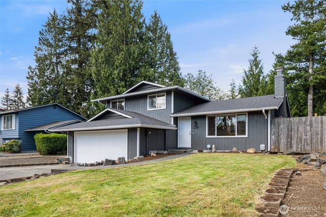 Property photo for 11422 31st Avenue SE, Everett