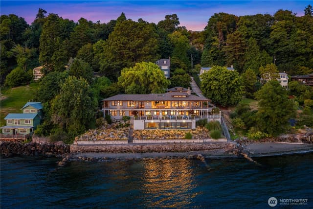 Property photo for 2481 Perkins Lane W, Seattle