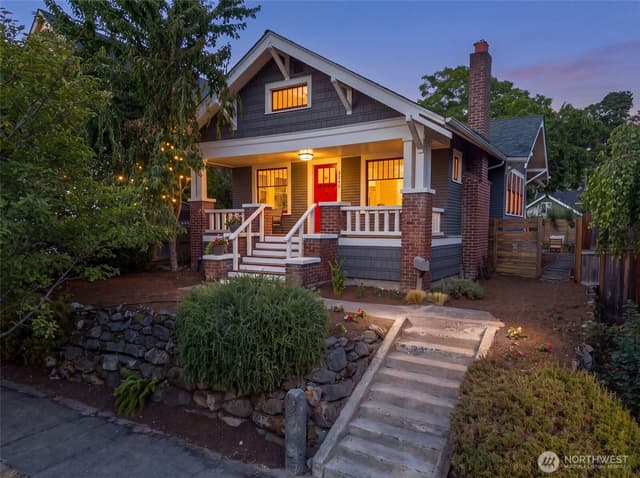 Property photo for 3240 35th Avenue S, Seattle