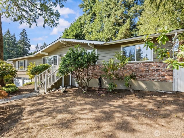 Property photo for 10610 NE 190th Street, Bothell