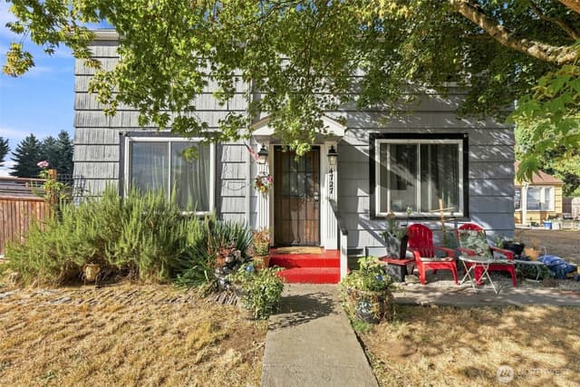 Property photo for 4727 61st Street NE, Marysville