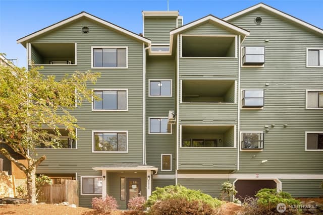 Property photo for 8816 Nesbit Avenue N #104, Seattle