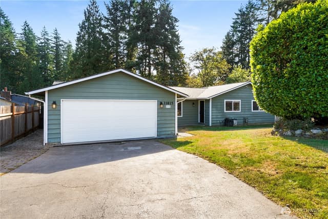 Property photo for 11815 SE 323rd Place, Auburn
