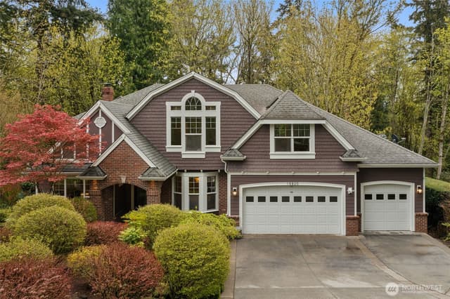 Property photo for 15820 104th Avenue NE, Bothell