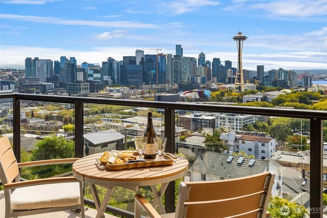 Property photo for 100 Ward Street #601, Seattle