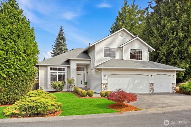Property photo for 7830 NE 148th Street, Kenmore