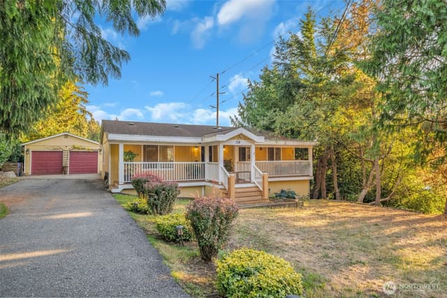 Property photo for 318 77th Place SW, Everett