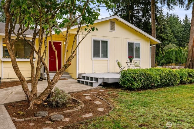Property photo for 22120 Sea Vista NE, Poulsbo