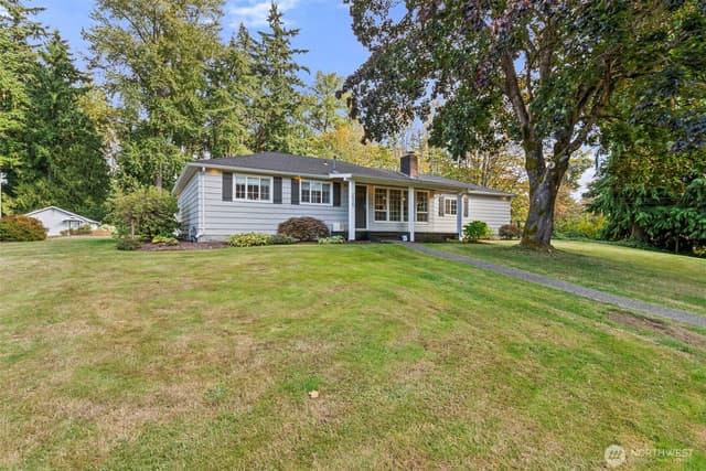 Property photo for 2525 112th Avenue E, Edgewood