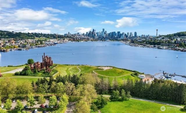 Property photo for 3333 wallingford Avenue N #307, Seattle