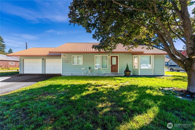 Property photo for 200 Central Avenue, Leavenworth