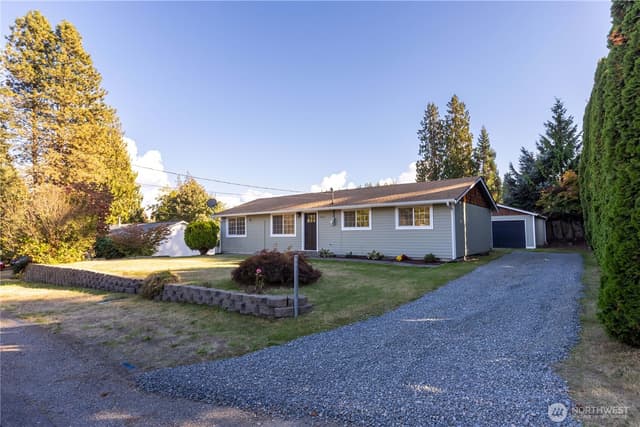 Property photo for 10622 10th Street Ct E, Edgewood