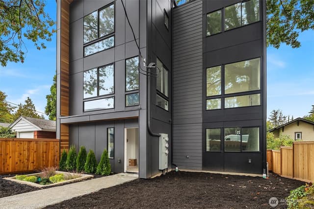 Property photo for 8542 Interlake Avenue N, Seattle