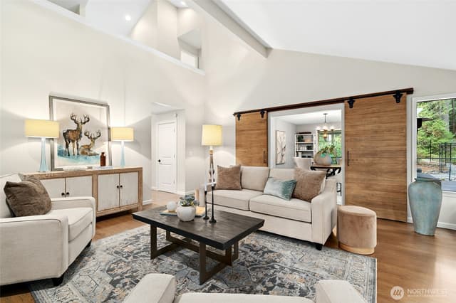 Property photo for 622 216th Avenue NE, Sammamish